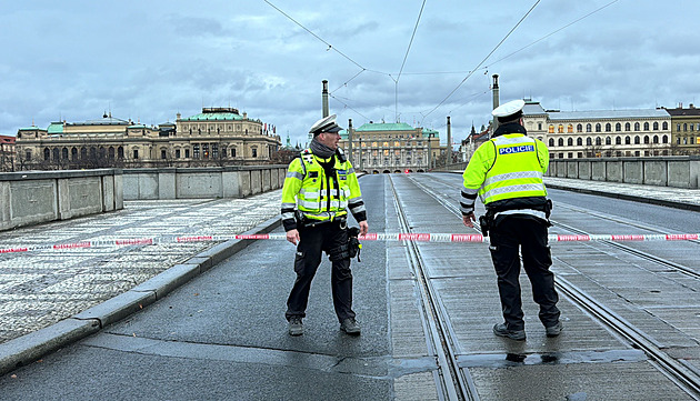 Střelbou na Karlově univerzitě se zabývá GIBS, prověří zásah policie