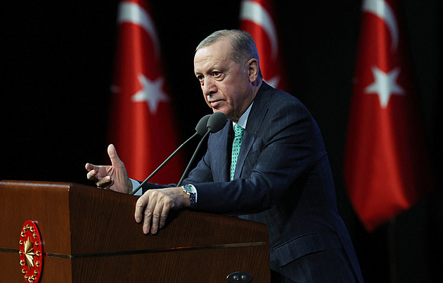 Je to upír a živí se krví, prohlásil Erdogan o Netanjahuovi po zásahu u Rafáhu