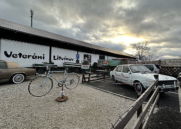 Na Štědrý den ukradl zloděj desítky zvířat ze selského dvorka v Litvínově