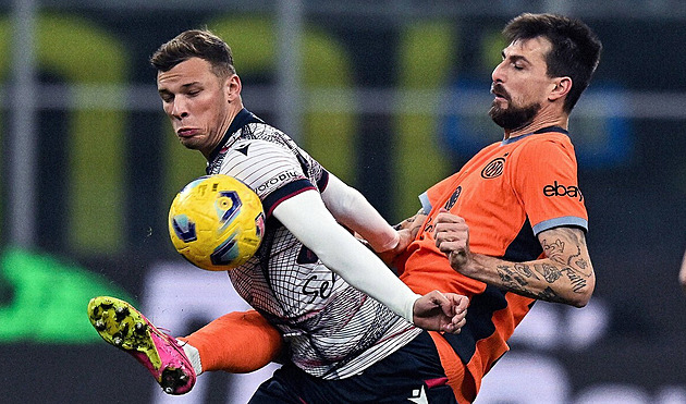 Inter Milán potřetí za sebou Italský pohár nevyhraje, vyřadila ho Boloňa
