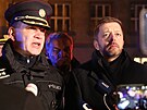 Ministr vnitra Vít Rakuan a policejní prezident Martin Vondráek vystoupili na...