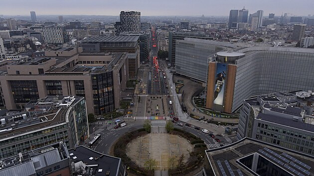 Schumanovo n�m�st� a Evropsk� �tvr� v Bruselu (7. z��� 2022)