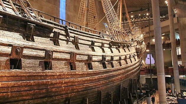 V trupu vdsk bitevn lodi Vasa se objevily praskliny a hroz tak riziko rozpadnut. Muzeum ji proto bude muset nechat opravit.
