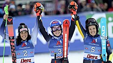 Ti nejlepí z obího slalomu v Lienzu. Vítzka Mikaela Shiffrinová, stíbrná...