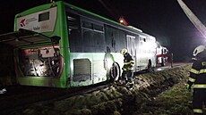 Mezi obcemi Libany a Boharyn na Královéhradecku havaroval linkový autobus,...