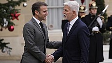 Prezidenti Petr Pavel a Emmanuel Macron jednali o podpoe Ukrajiny i energiích....