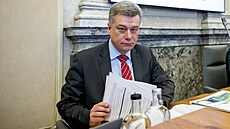 Ministr spravedlnosti Pavel Blažek před jednáním vlády 20. prosince 2023