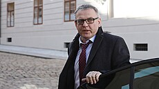 Exministr zahranií i kultury a místopedseda SOCDEM Lubomír Zaorálek povede kandidátku strany do Evropského parlamentu.