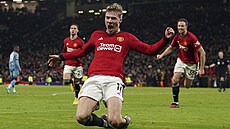 Bezmezná radost po jednom gólu. Dánský úto�ník Rasmus Höjlund práv� vst�elil za...