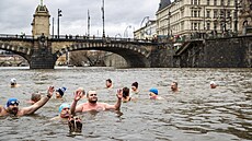 Kadoroní sraz otuilc pi memoriálu Afréda Nikodéma. Závod byl kvli zvýené...