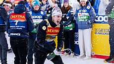 Francouz Lucas Chanavat vyhráli v Toblachu úvodní sprinterský díl Tour de Ski.