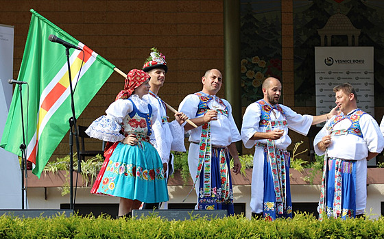 Na své folklórní tradice jsou v Sudomicích patin hrdí.