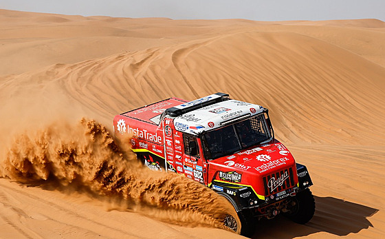 Ale Loprais a jeho kamion Praha ve 2. ertap Rallye Dakar 2024.