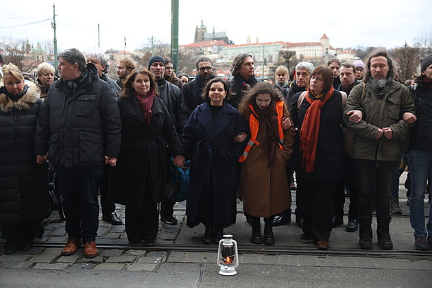 „Potřebujeme vybudovat odolnější společnost“ zní z fakulty půl roku po střelbě