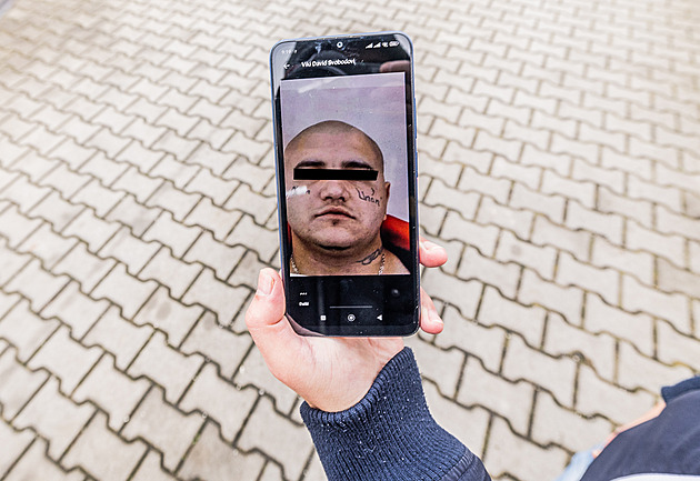 Bez sekáčku pod polštářem neusnu, říká svědek vraždy na hradeckém nádraží