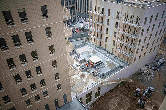 Paříž postavila olympijskou vesnici na chudém předměstí. Pozvedne ho, věří