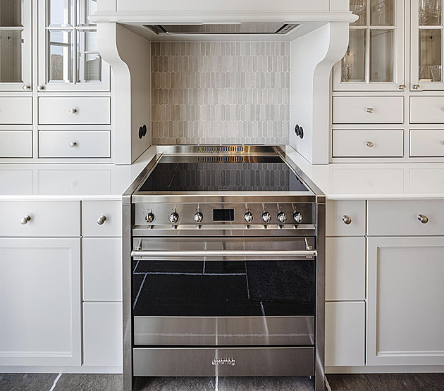 V luxusní polské rezidenci minimalismus nenajdete, spíš zámeckou atmosféru