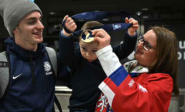 Finská medailová odplata. Je to hezký konec juniorských let, hodnotí Hamara