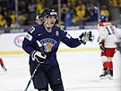 Finský hokejista Jani Nyman slaví druhý gól v síti eského výbru v zápase o...