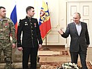Ruský prezident Vladimir Putin pronáí projev k vojenskému personálu v...