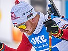 Vítzslav Hornig se pipravuje na svj úsek ve tafetovém závod v Oberhofu.