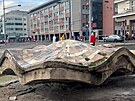 Z centra st zmiz plastika jmnem Nesmysl