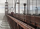 Proslulý most Golden Gate v San Francisku nov zajiuje ocelová sí, která má...
