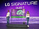 LG Signature OLED T