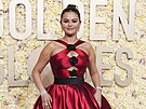 Selena Gomezová na Zlatých glóbech (Los Angeles, 7. ledna 2024)