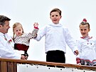 Dánský korunní princ  Frederik, princezna Josephine, princ Christian a...