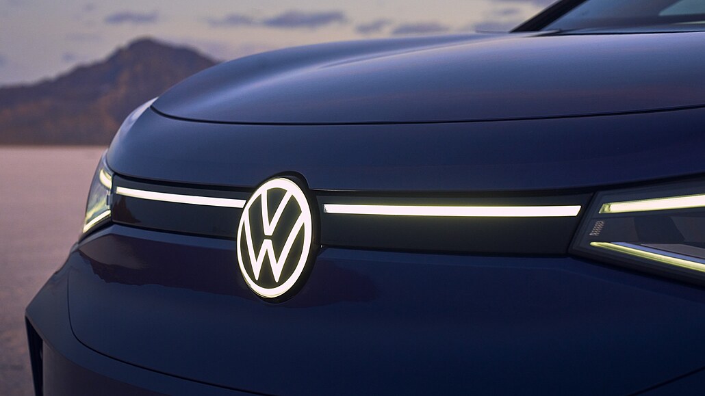 Po modernizaci dostane Volkswagen ID.4 podsvícené pední logo i v Evrop, které...