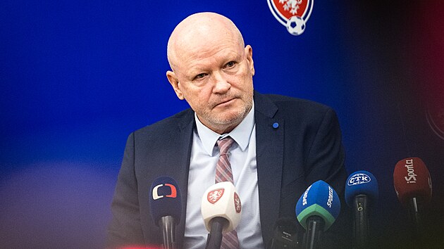 Nov trenr fotbalov reprezentace Ivan Haek.