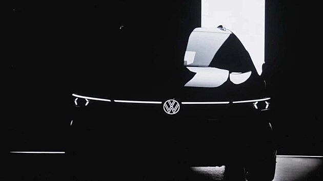 Jak ukazuj prvn upoutvky na modernizovanou verzi VW Golfu, tak ten ji i v Evrop bude mt pedn logo s nejlepmi svtlomety tak podsvcen.