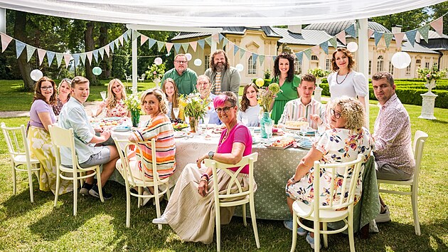 Sout��c�, porotci a moder�to�i III. �ady sout�e Pe�e cel� zem� v are�lu z�mku Bon Repos, kde se nat��ela i t�et� �ada.