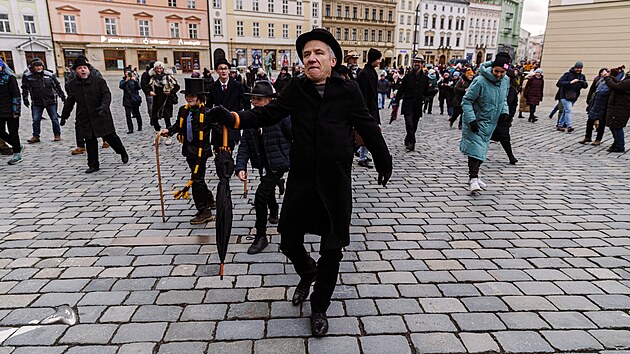 Stovky �vihlochodc� se v Olomouci poprv� vydaly na pochod, kter�m zdolaly K10. (7. ledna 2024)