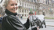 Francoise Bornetová s legendárním snímkem Roberta Doisneaua Polibek ped radnicí