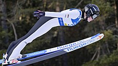 �eská skokanka na ly�ích Ane�ka Indrá�ková b�hem závodu Sv�tového poháru ve...