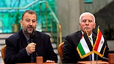 Zástupce éfa palestinského hnutí Hamás Sálih al-Arúrí bhem slavnostního...