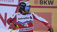 Rakuan Manuel Feller se raduje v cíli slalomu v Abelbodenu.