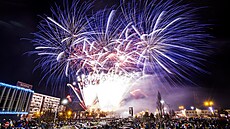 V Kladn� p�ivítali nový rok velkolepým oh�ostrojem. (1. ledna 2024)