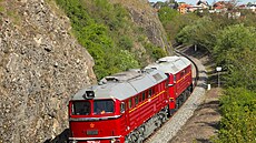 Na zat�kávání mostu p�es p�ehradu v Hracholuskách se v dubnu 2019 vydala i...