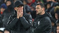 Liverpoolský trenér Jürgen Klopp b�hem utkání proti Newcastlu.