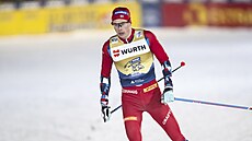 Harald Östberg Amundsen z Norska dokonil sprint v Davosu.
