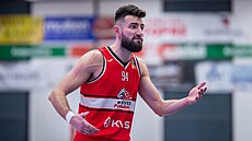 Pardubický k�ídelník Petr �afar�ík se podivuje.