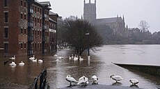 Rozvodnná eka ve Worcesteru v Anglii (2. ledna 2024)