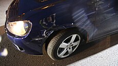Siln opilá ena usedla v Plzni za volant a zpsobila dv dopravní nehody....
