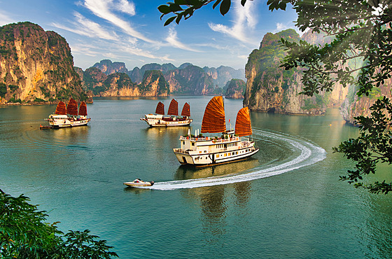 Zátoka Ha Long ve Vietnamu