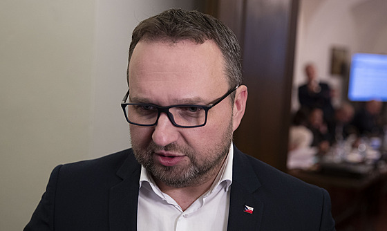 Ministr práce a sociálních vcí Marian Jureka.