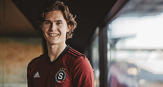 Norský reprezentant Markus Solbakken, nová posila Sparty z Vikingu Stavanger.