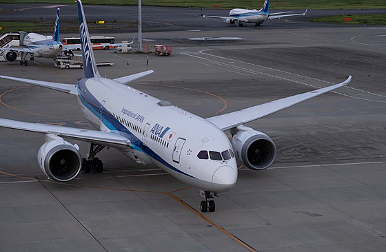 Boeing spolenosti All Nippon Airways na japonském letiti Haneda (12. íjna...